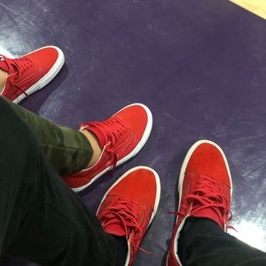 Meet your Posher, Christopher